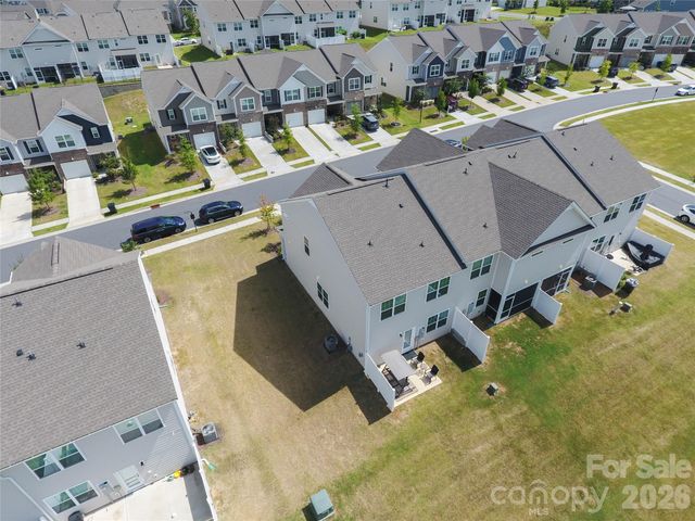6016 Chelsea Oaks Ridge, Tega Cay, SC 29708