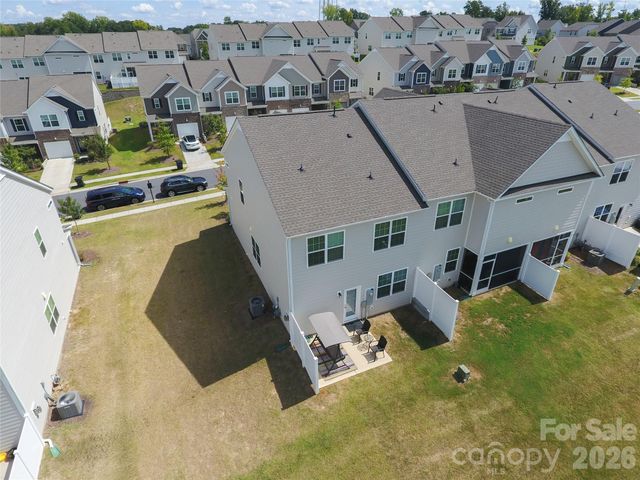 6016 Chelsea Oaks Ridge, Tega Cay, SC 29708