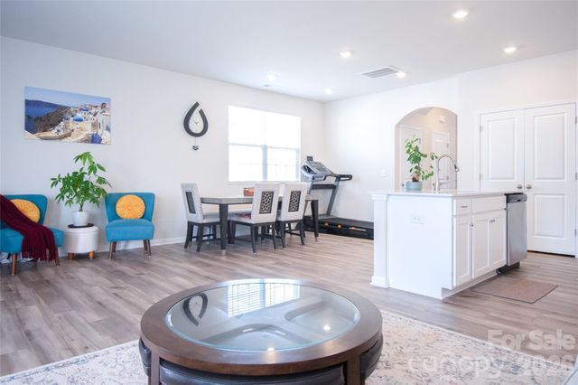 6016 Chelsea Oaks Ridge, Tega Cay, SC 29708