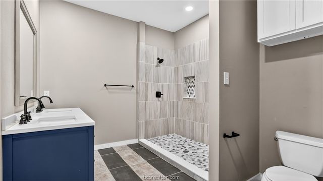 205 South Banks Street, Caldwell, TX 77836