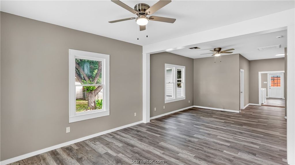 205 South Banks Street, Caldwell, TX 77836 — photo 5