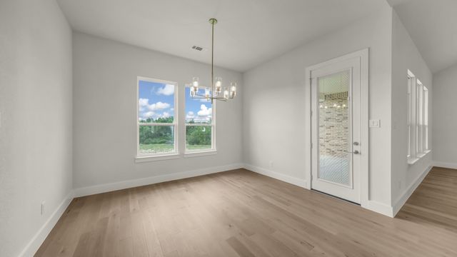 1097 Woodland Road, Weatherford, TX 76088