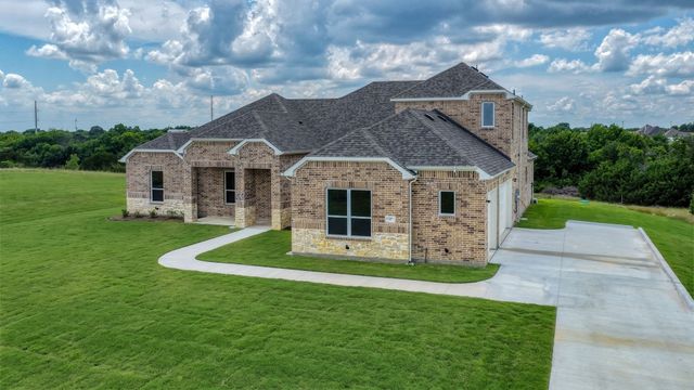 1097 Woodland Road, Weatherford, TX 76088