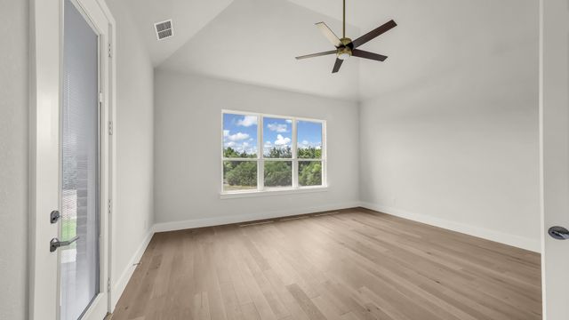 1097 Woodland Road, Weatherford, TX 76088