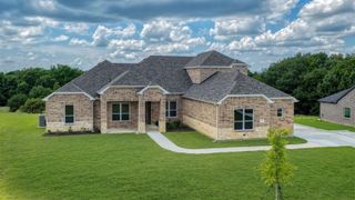1097 Woodland Road, Weatherford, TX 76088