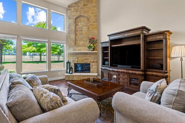 4523 Sansone DR, Round Rock, TX 78665