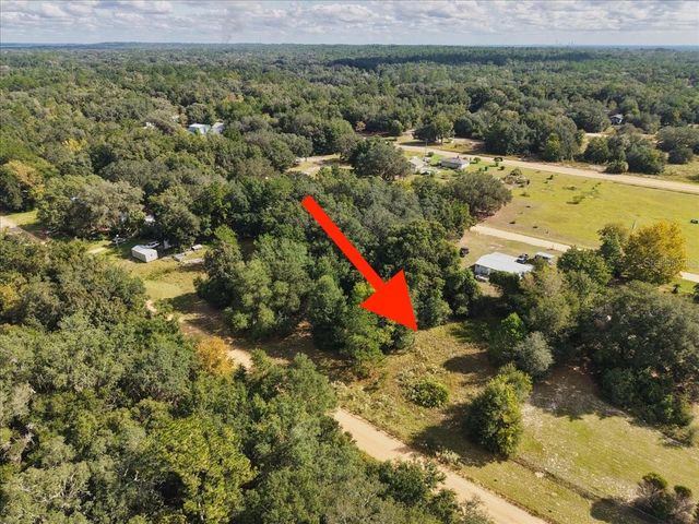 206 N HELMERS AVENUE, Interlachen, FL 32148