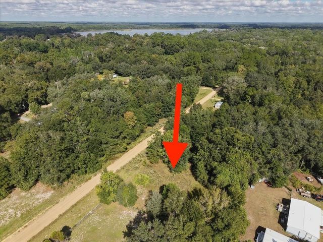 206 N HELMERS AVENUE, Interlachen, FL 32148