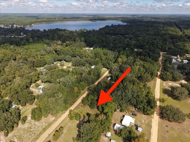 206 N HELMERS AVENUE, Interlachen, FL 32148