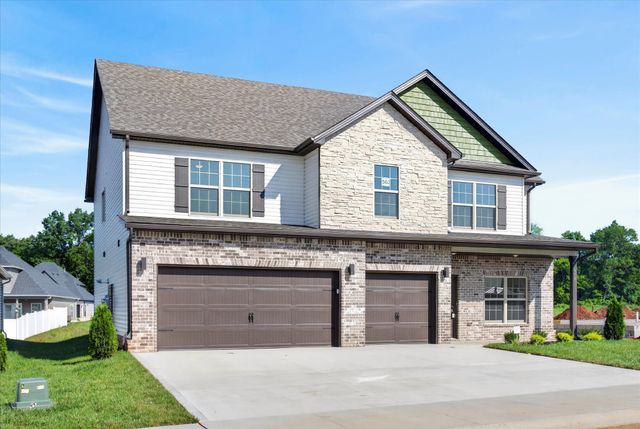 653 Woodrush Dr, Clarksville, TN 37040