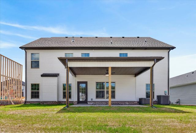 653 Woodrush Dr, Clarksville, TN 37040