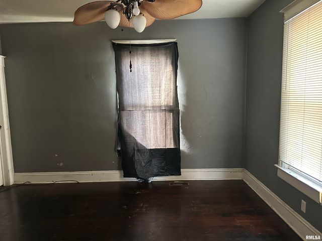 1037 N WESLEY Street, Springfield, IL 62702