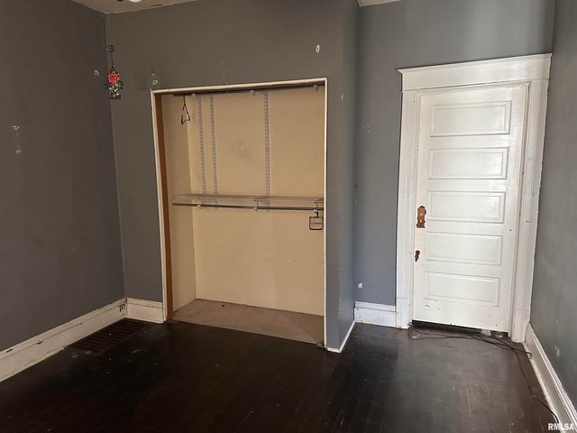 1037 N WESLEY Street, Springfield, IL 62702