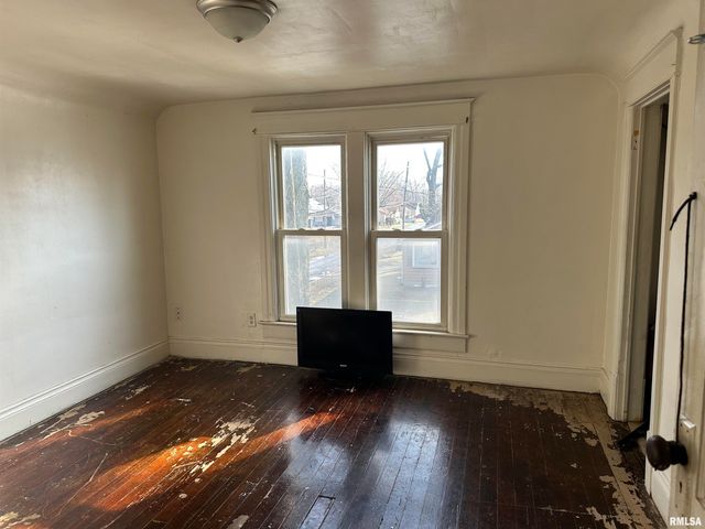 1037 N WESLEY Street, Springfield, IL 62702