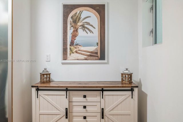 1601 West Ave 208, Miami Beach, FL 33139