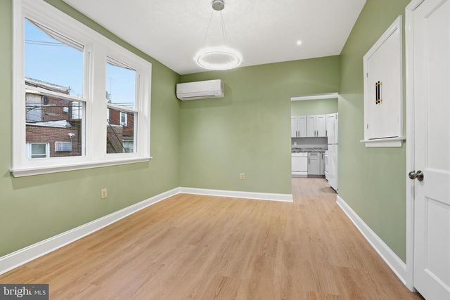 5604 N 2ND ST, Philadelphia, PA 19120