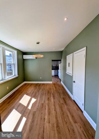 5604 N 2ND ST, Philadelphia, PA 19120