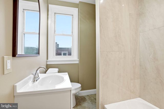 5604 N 2ND ST, Philadelphia, PA 19120