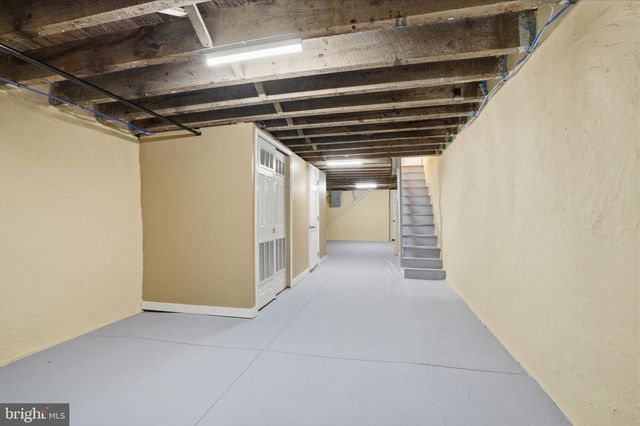 5604 N 2ND ST, Philadelphia, PA 19120