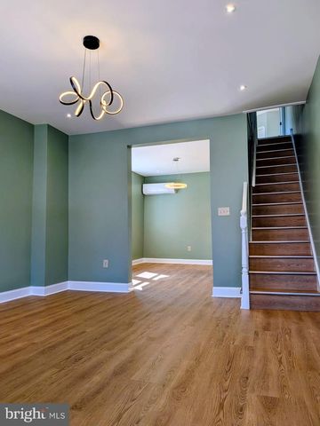 5604 N 2ND ST, Philadelphia, PA 19120