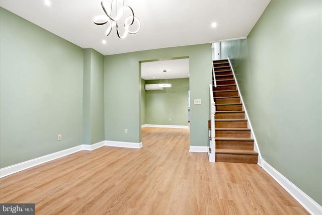 5604 N 2ND ST, Philadelphia, PA 19120