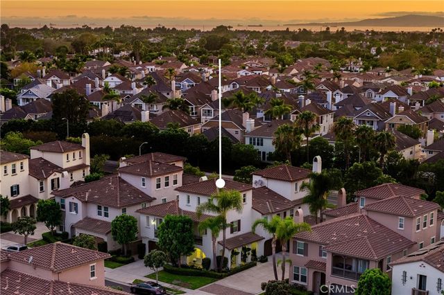 18741 Sinclair Lane, Huntington Beach, CA 92648