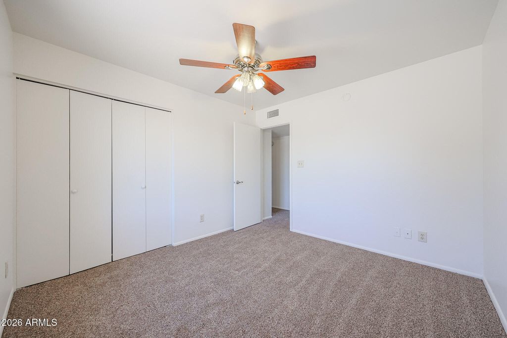 Image 21 of property listing at 10037 N 37TH Drive, Phoenix, AZ 85051