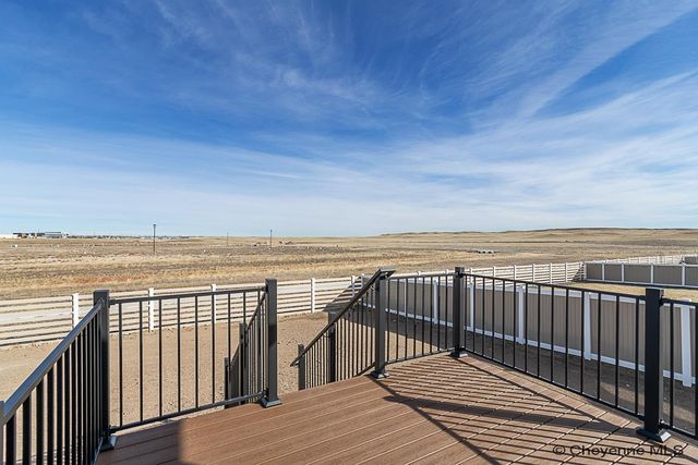 2134 PACK SADDLE RD, Cheyenne, WY 82007