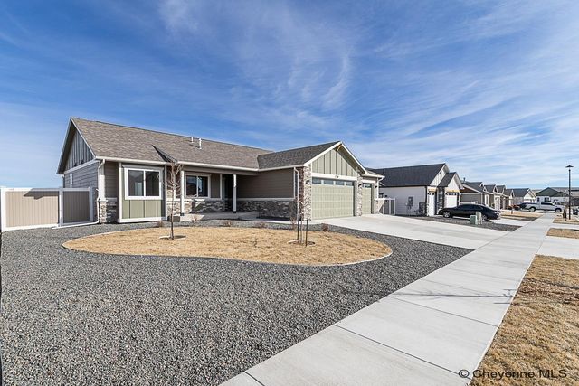 2134 PACK SADDLE RD, Cheyenne, WY 82007