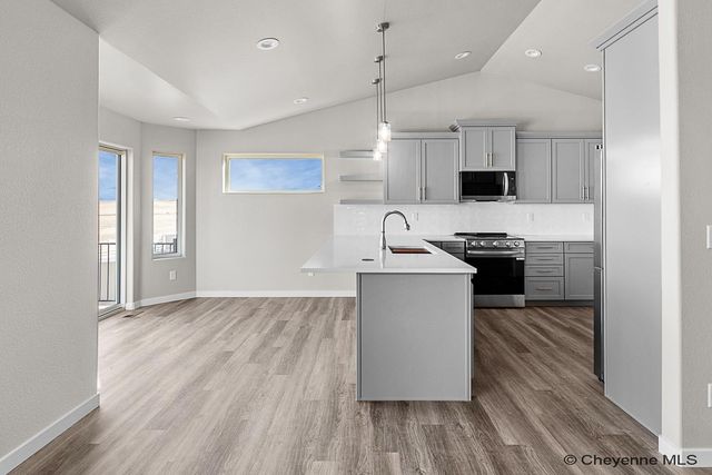 2134 PACK SADDLE RD, Cheyenne, WY 82007