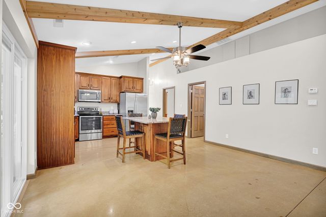 7730 Indiana 46 E, Nashville, IN 47448