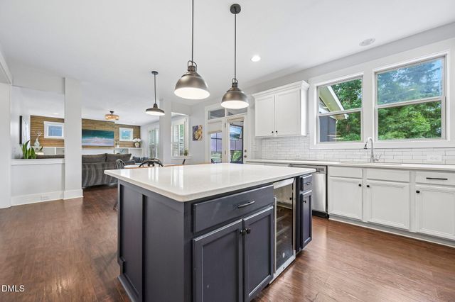 129 Pointe Park Circle, Holly Springs, NC 27540