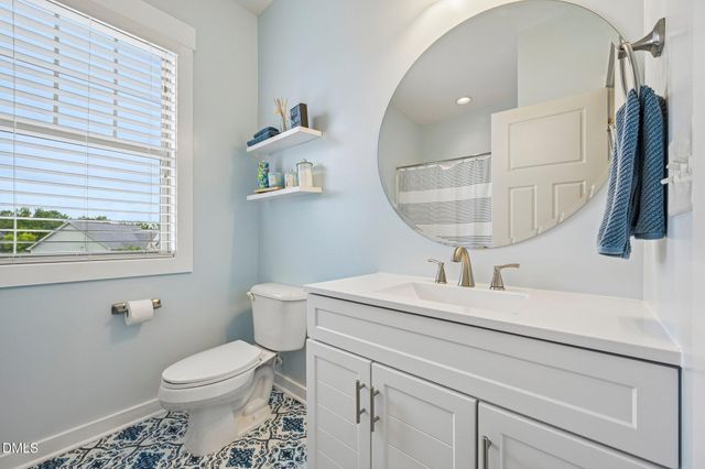 129 Pointe Park Circle, Holly Springs, NC 27540