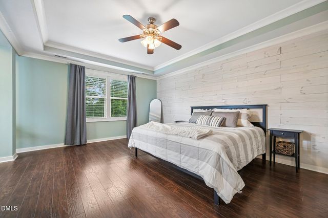 129 Pointe Park Circle, Holly Springs, NC 27540