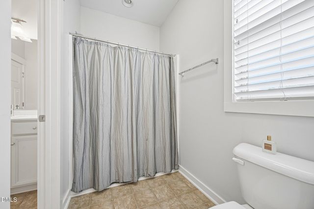 129 Pointe Park Circle, Holly Springs, NC 27540