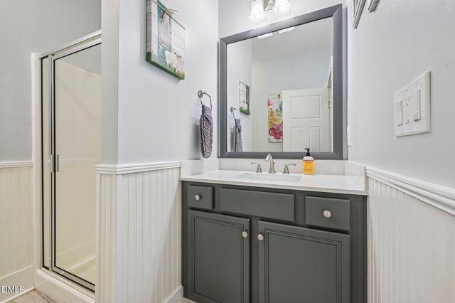 129 Pointe Park Circle, Holly Springs, NC 27540