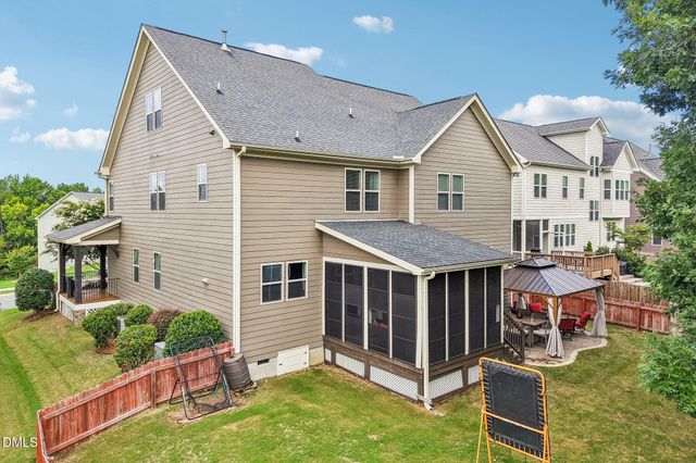 129 Pointe Park Circle, Holly Springs, NC 27540