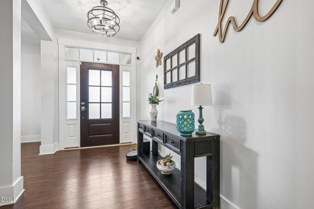 129 Pointe Park Circle, Holly Springs, NC 27540
