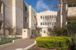 30 Lorton Avenue 302, Burlingame, CA 94010