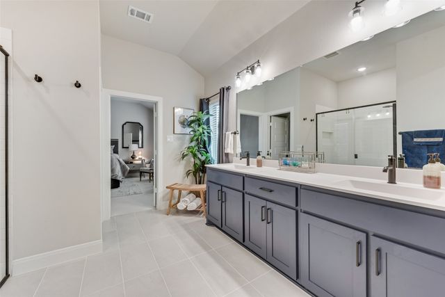 1028 Almond Blossom Circle, Crowley, TX 76036