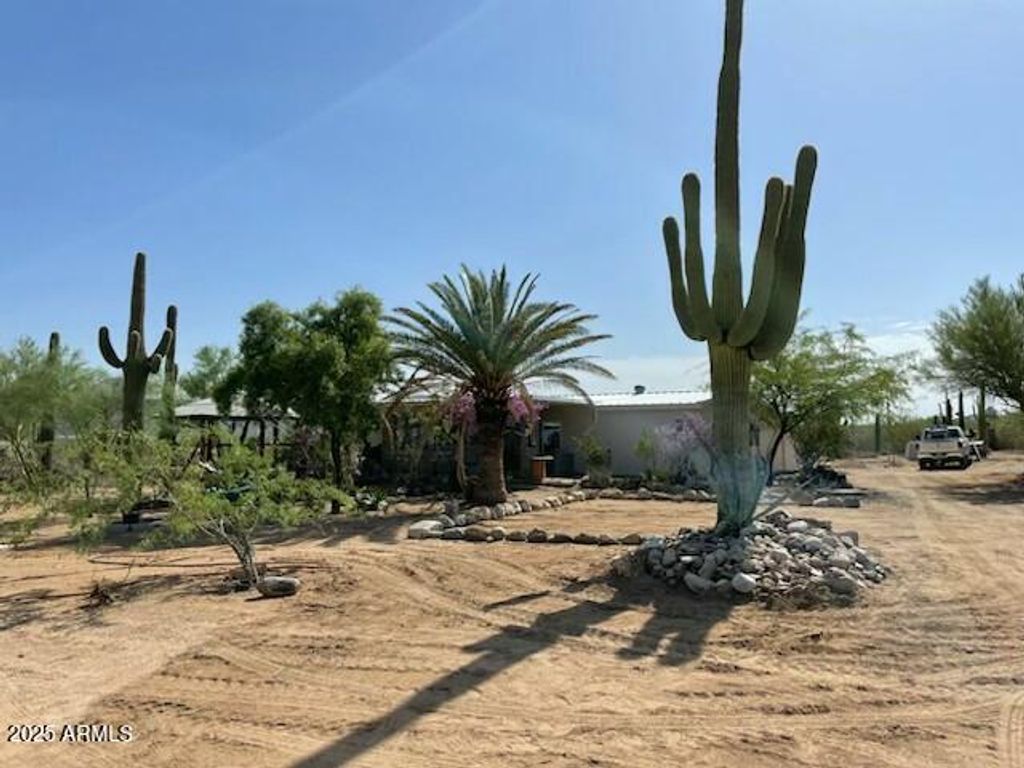 6080 N BOBCAT Lane N, Tucson, AZ 85743