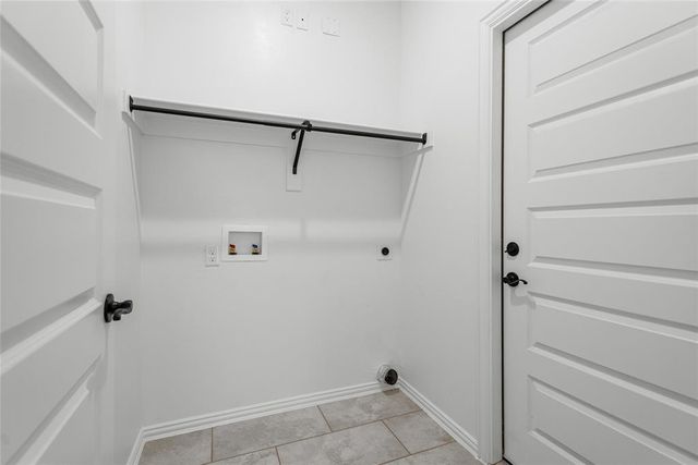 808 Chateau Court, Kingfisher, OK 73750