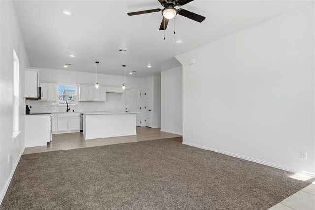 808 Chateau Court, Kingfisher, OK 73750