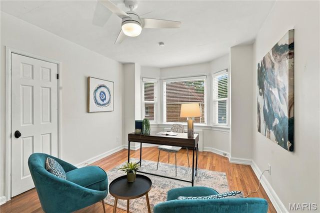 7536 York Drive 2B, St Louis, MO 63105