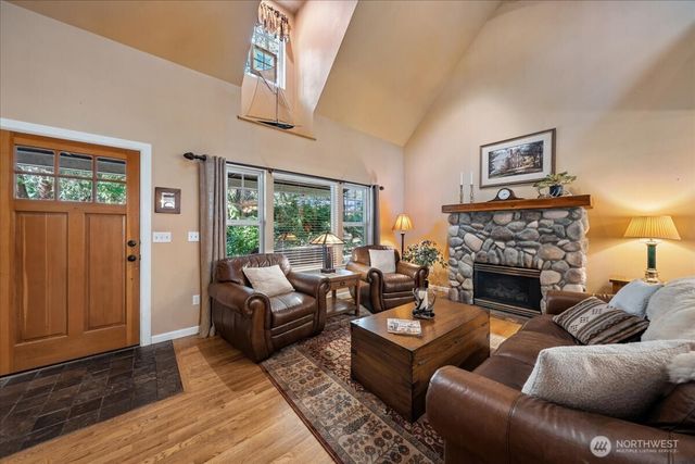 11806 105th Street Ct, Anderson Island, WA 98303