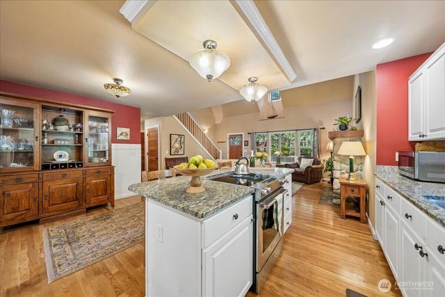 11806 105th Street Ct, Anderson Island, WA 98303