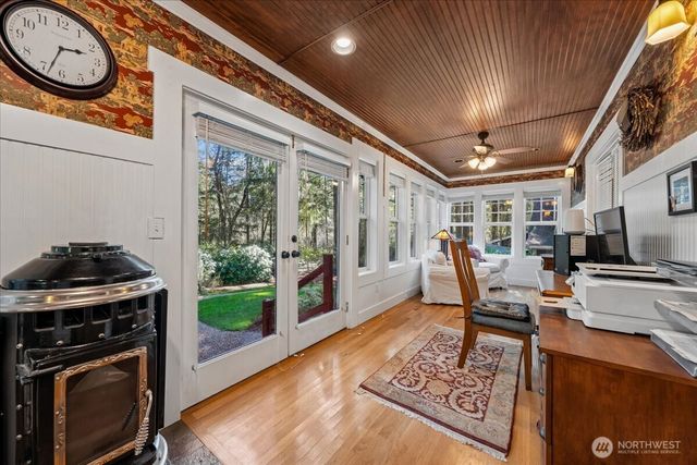 11806 105th Street Ct, Anderson Island, WA 98303