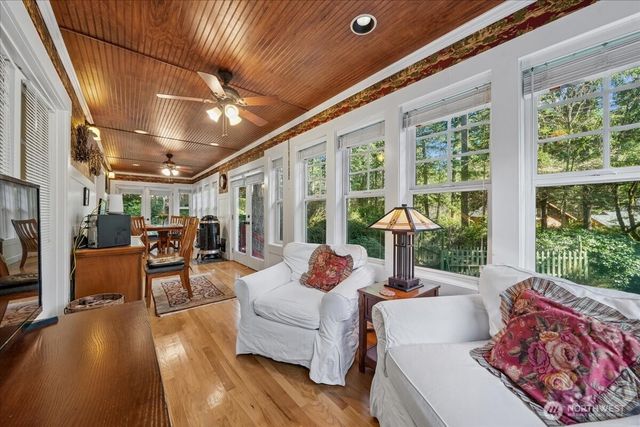 11806 105th Street Ct, Anderson Island, WA 98303