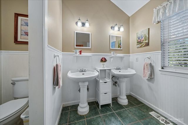 11806 105th Street Ct, Anderson Island, WA 98303