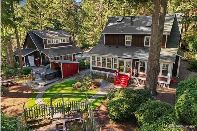 11806 105th Street Ct, Anderson Island, WA 98303